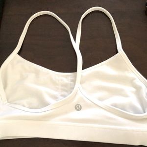 Lululemon size 8 sports bra